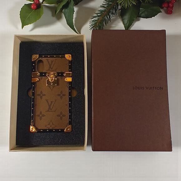 Louis Vuitton Monogram Canvas Eye Trunk iPhone X Case with Box - Picture 2 of 12
